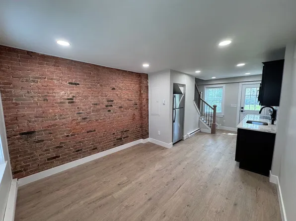 228 Church St, Alburtis, PA 18011