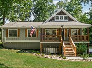 216 Byers St, Waleska, GA 30183