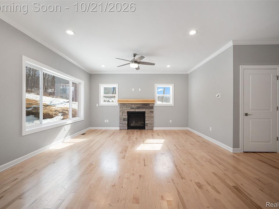 16085 Catalpa Ridge Dr, photo 3