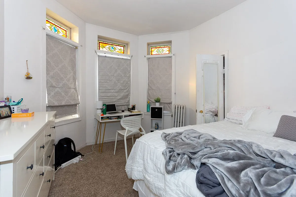 Building Photo - 41 Brighton Ave #3C