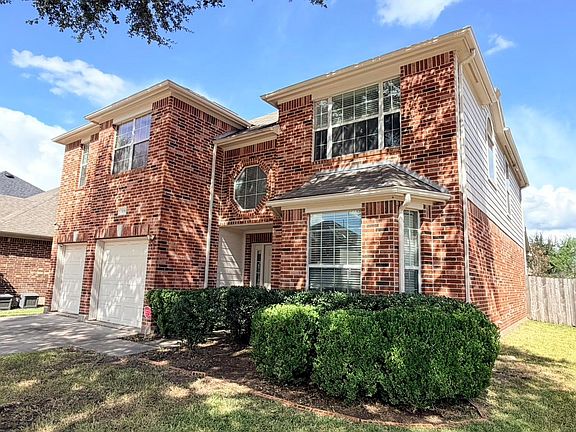 3rd image of 3019 Acacia Fair Ln