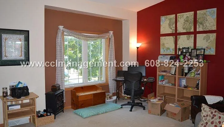6226 Adobe Way — Photo 8