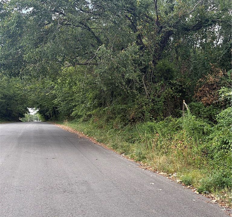 2nd image of TRACT Walnut Ridge St #94-96