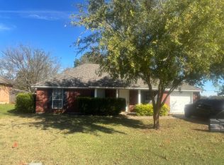 214 W Lake St, Krum, TX 76249