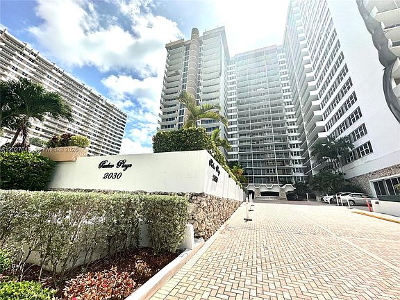 2nd image of 2030 S Ocean Dr APT 1111