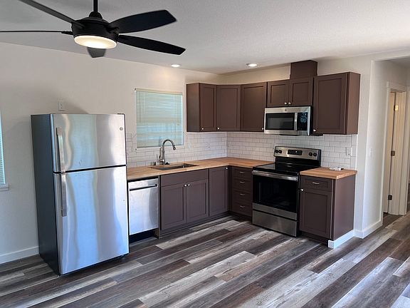 4th image of 6021 Woodminster Cir #B