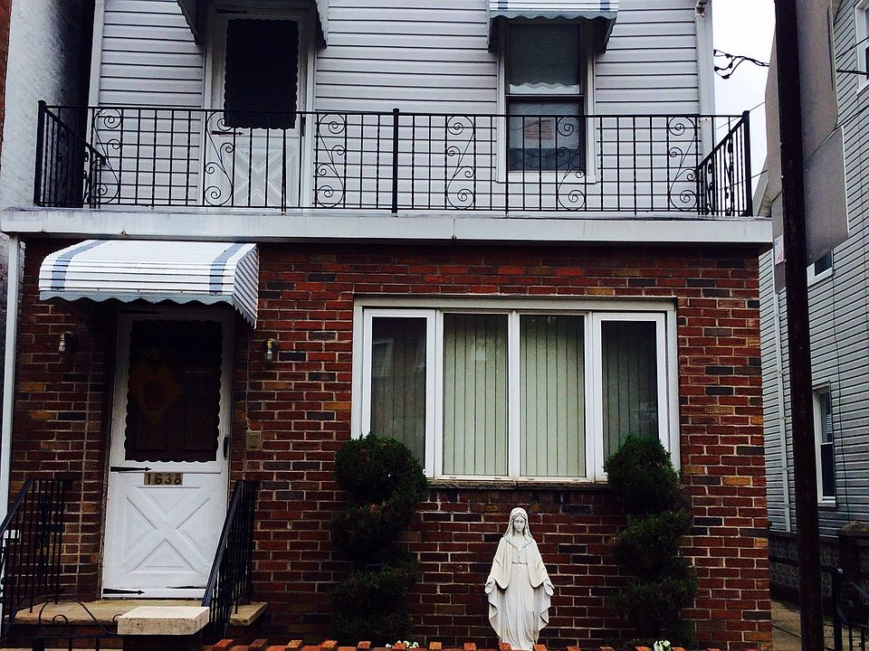 1st image of 1638 Benson Ave