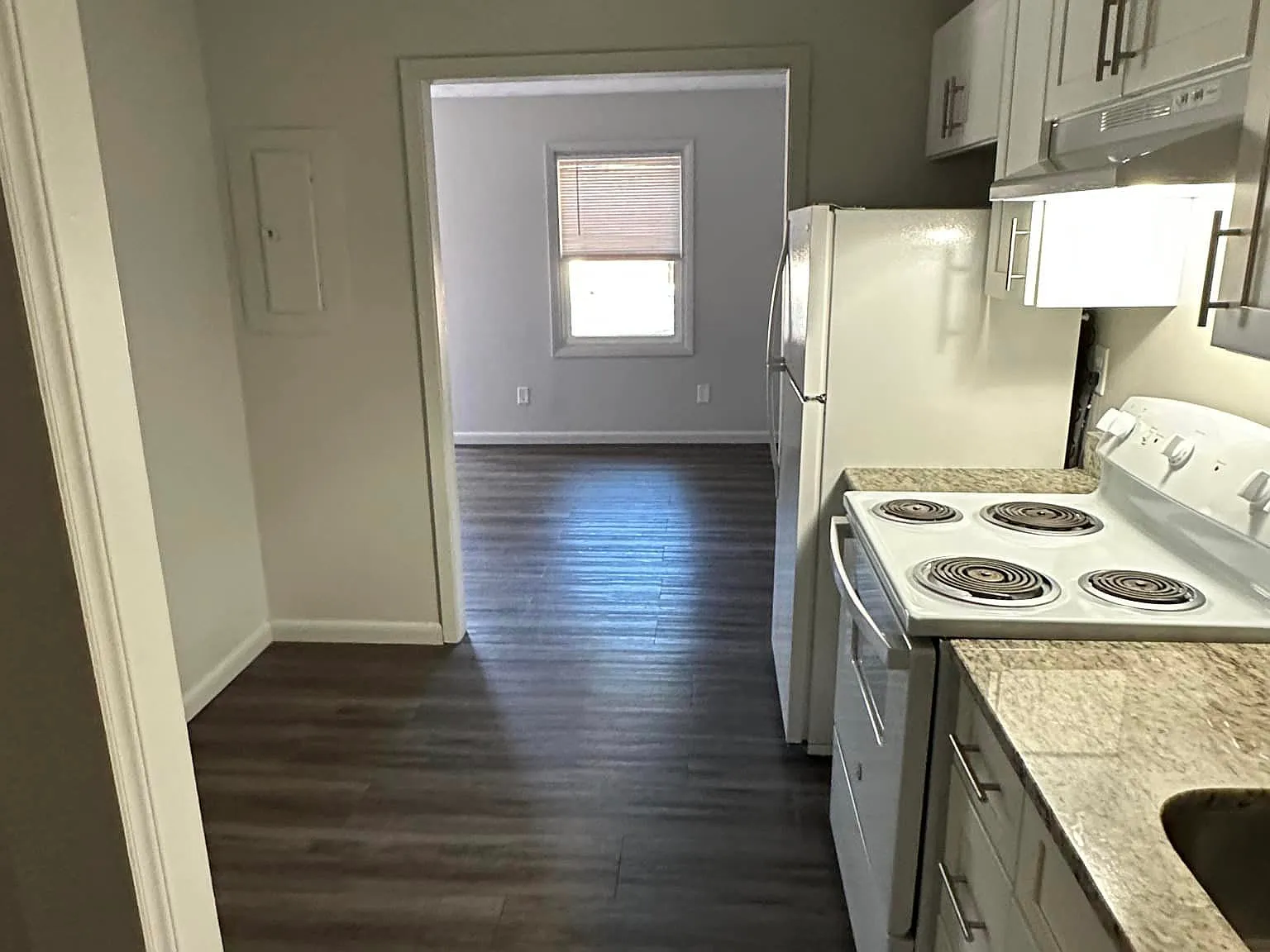 1 bed, 550 sqft, $800 — Photo 2