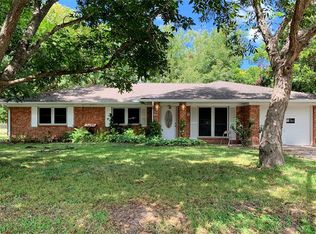 209 Lazy Ln, Brazoria, TX 77422