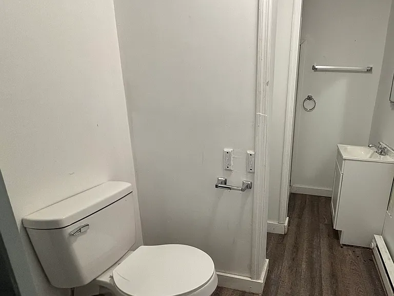 1307 Roy Ave #1 — Photo 15