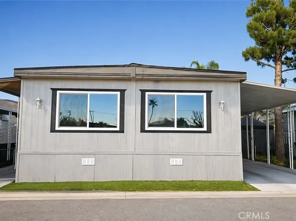 485 Idyllwild Dr Space 25, San Jacinto, CA 92583