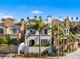 304 Goldenwest St, Huntington Beach, CA 92648