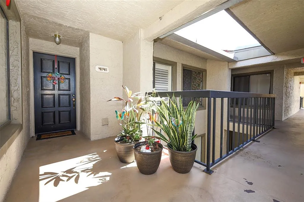 2 bed, 2.0 bath, 1024 sqft, $1,500 — Photo 3