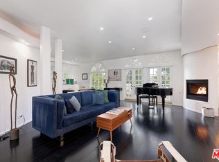 9921 Durant Dr #2, Beverly Hills, CA 90212