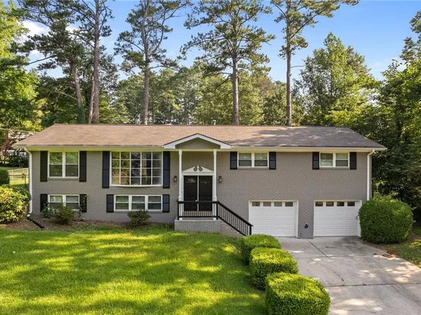81 Cedar Valley Dr NE, Kennesaw, GA 30144