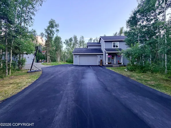 4966 W Slipstream Dr, Wasilla, AK 99623