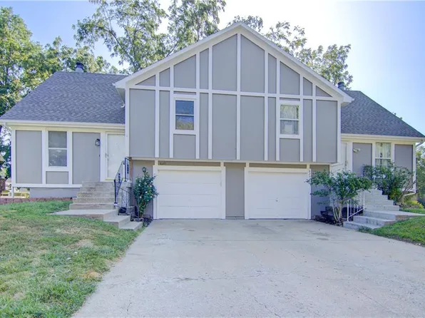 8273/8271 Perry St, Overland Park, KS 66204