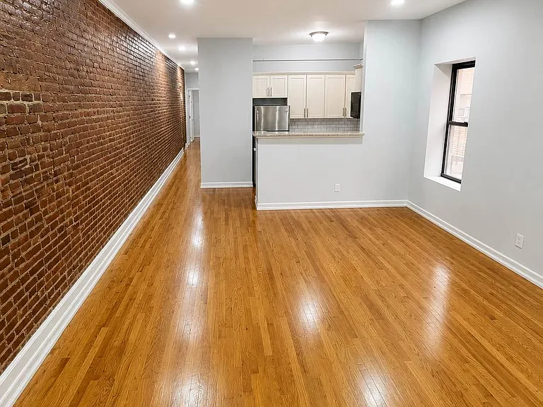 3450 Broadway #3D — Photo 2
