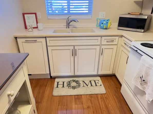 3 Garden Street #105k, Tequesta, FL 33469