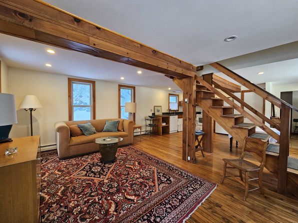 2479 & 2489 Route 121 East, Grafton, VT 05146