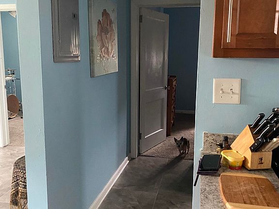 5th image of 5602 Alta St