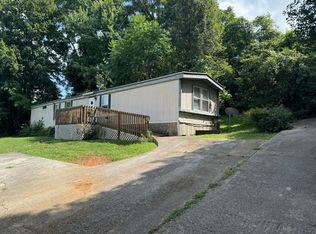 2360 Locust Grove Ct, Morristown, TN 37814