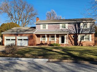 40 Tomahawk Rd, Hutchinson, KS 67502