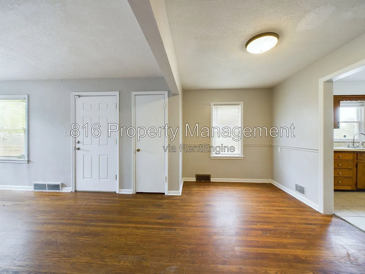 1 bed, 1.0 bath, 450 sqft, $950 — Photo 4
