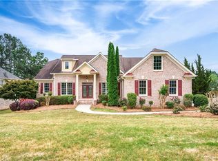 1675 Riverpark Dr, Dacula, GA 30019