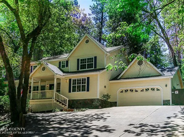21324 Oak Ridge Dr, Grass Valley, CA 95945
