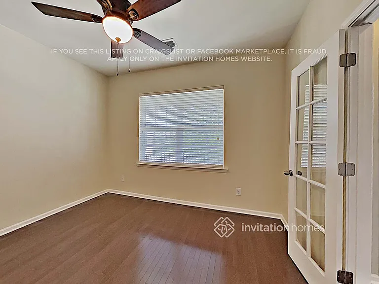 1813 Deer Meadows Dr — Photo 7