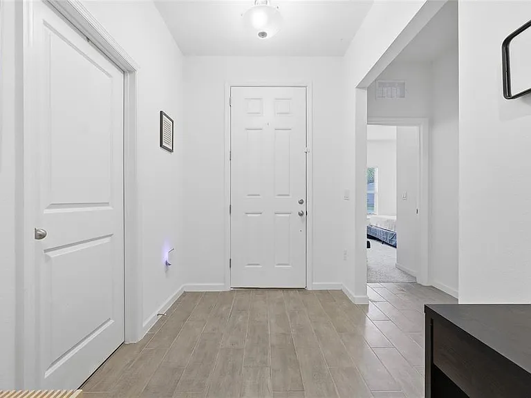 9068 Cape Cod Rd — Photo 4
