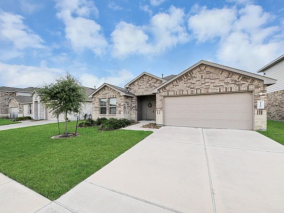 2nd image of 5126 Dove Hill Ln
