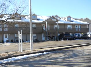 29 Fall Creek Dr APT 8, Branson, MO 65616