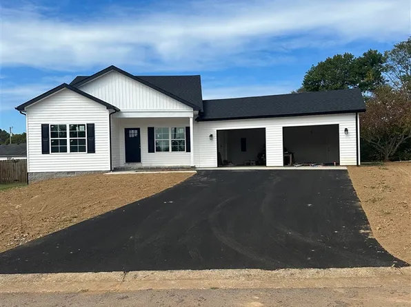 4657 Woodstone Dr, Bowling Green, KY 42101