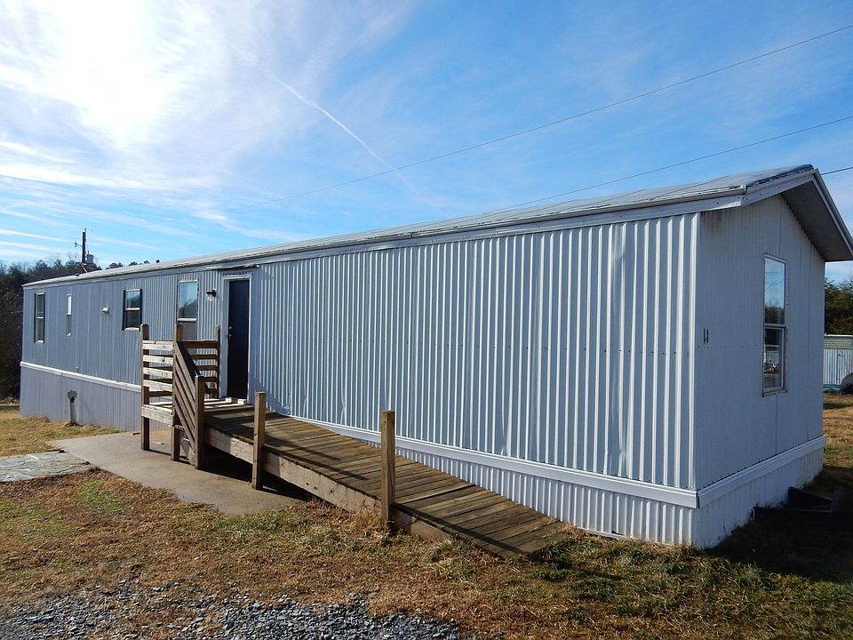 1st image of 48 Milkweed Ln