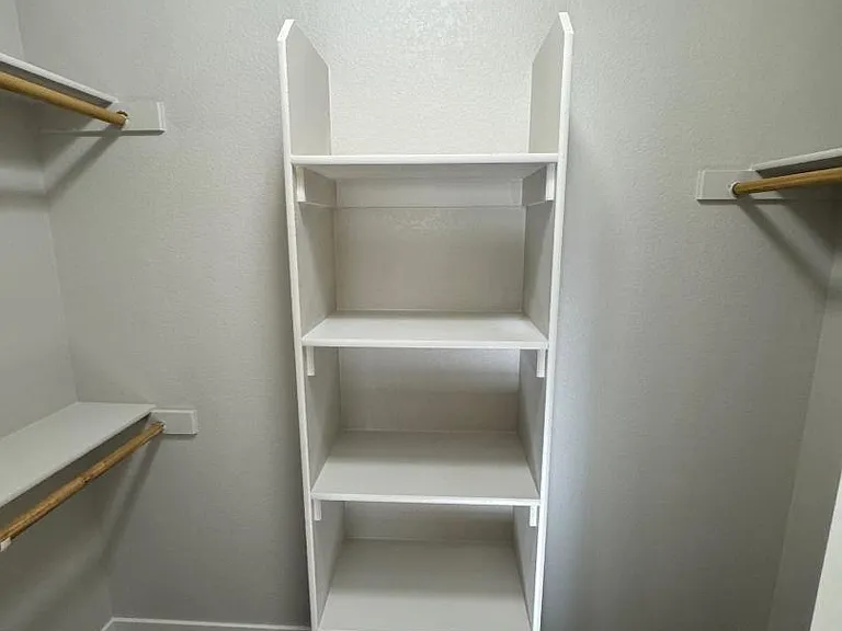 Unit Photo