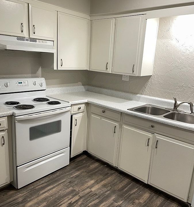 1st image of 110 W 103rd St #104