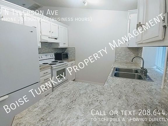 5th image of 3269 N Tylerson Ave