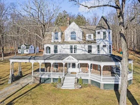 211 Mountainside Rd, Mendham Twp., NJ 07945