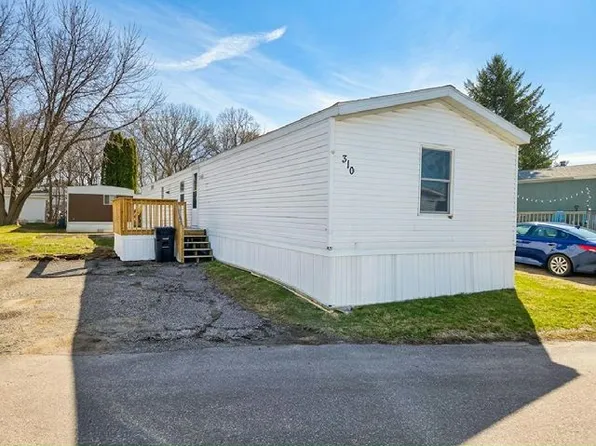 310 Oak Ln #106, Mankato, MN 56001