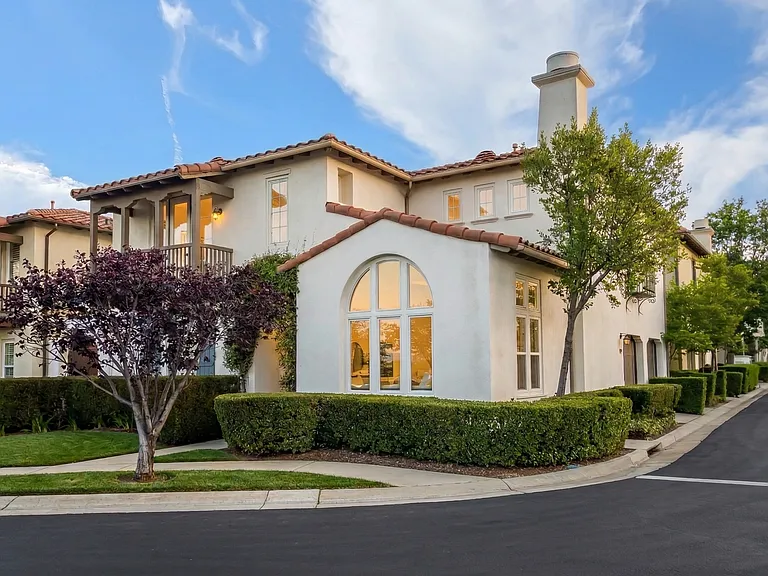 27014 Carmelita Dr — Photo 18