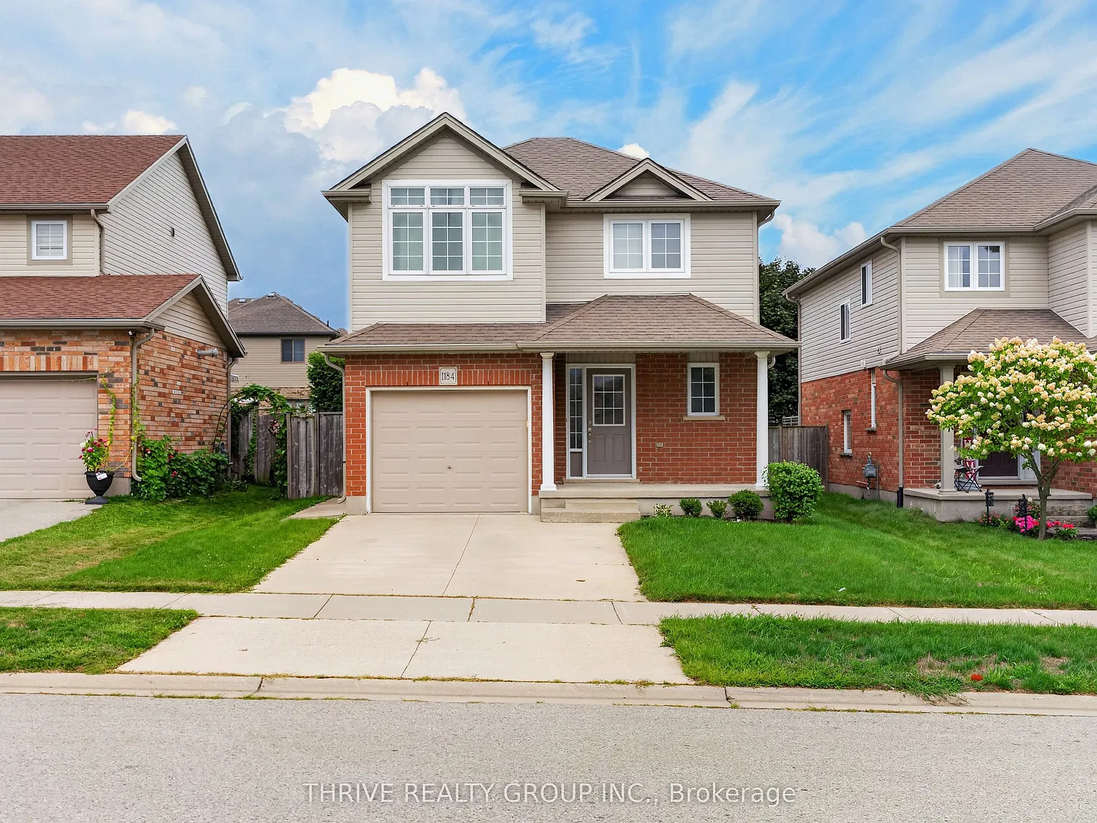 3 bed, $2,780 — Photo 2
