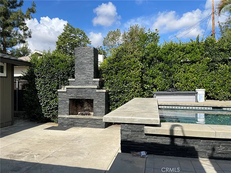 515 E Sierra Madre Blvd — Photo 19
