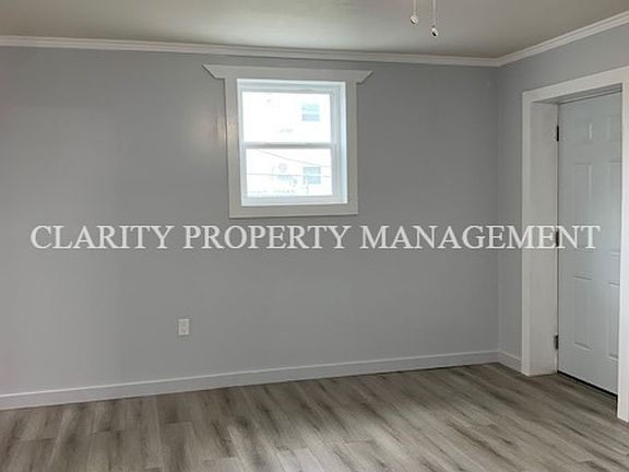 5th image of 580 Dooley St NE APT 5
