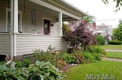 2nd image of 115 Elm St