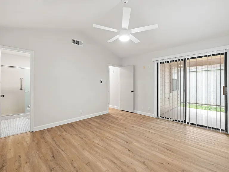 13018 Brook Garden Ln — Photo 15