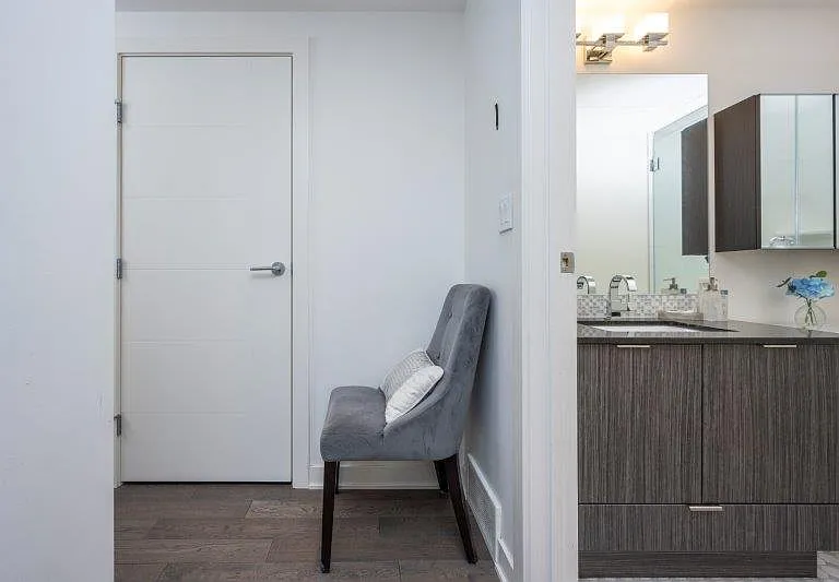 930 6th Ave SW #2801 — Photo 35