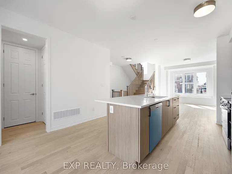 88 Avani Ave — Photo 12