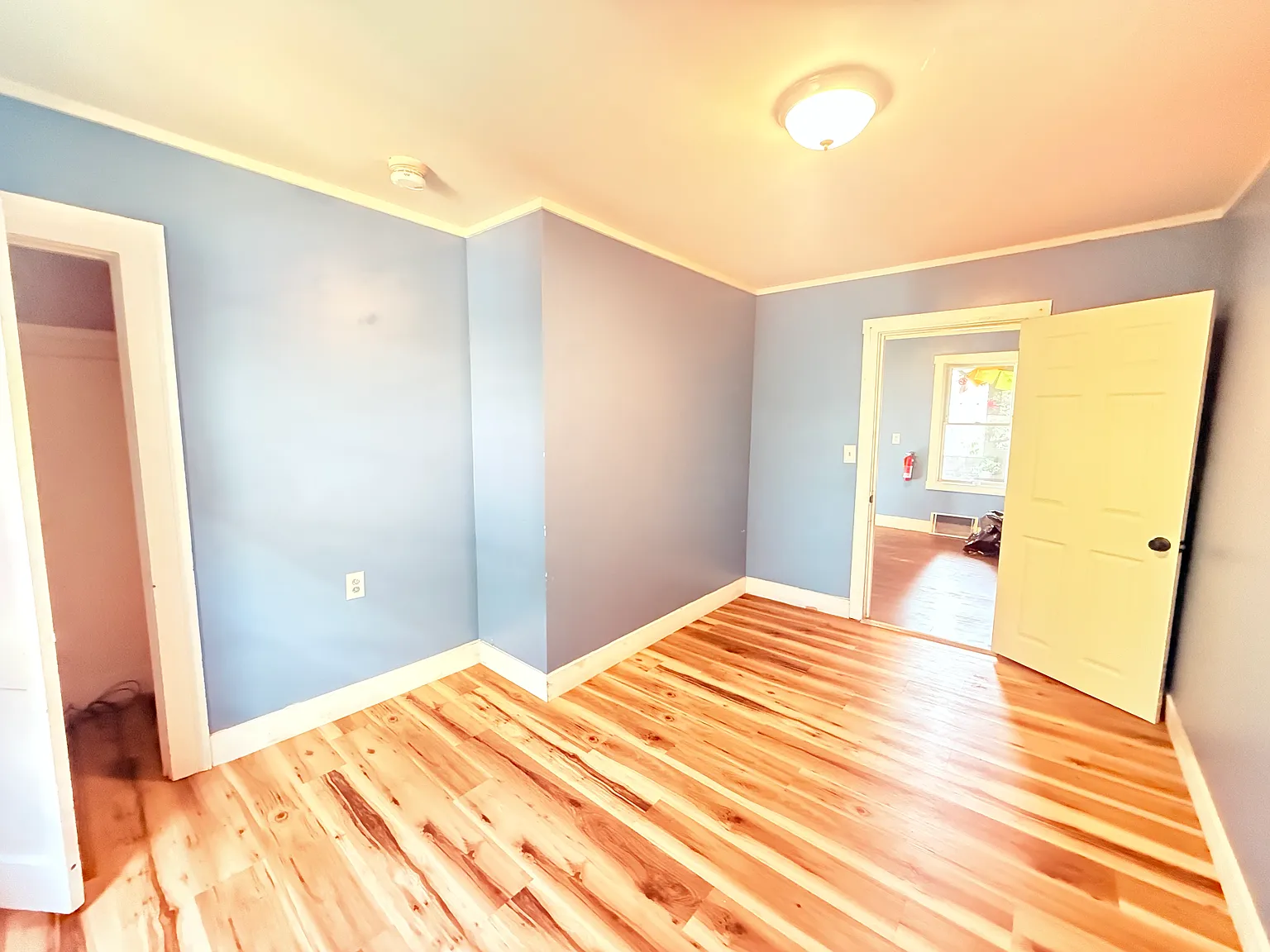 3 bed, $2,150 — Photo 4